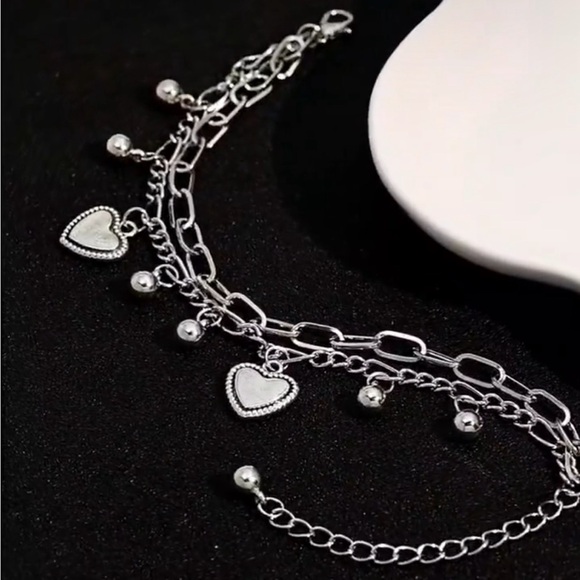 NEW FREE WITH PURCHASE Romantic Heart Shape Layered Bracelet - Picture 6 of 9